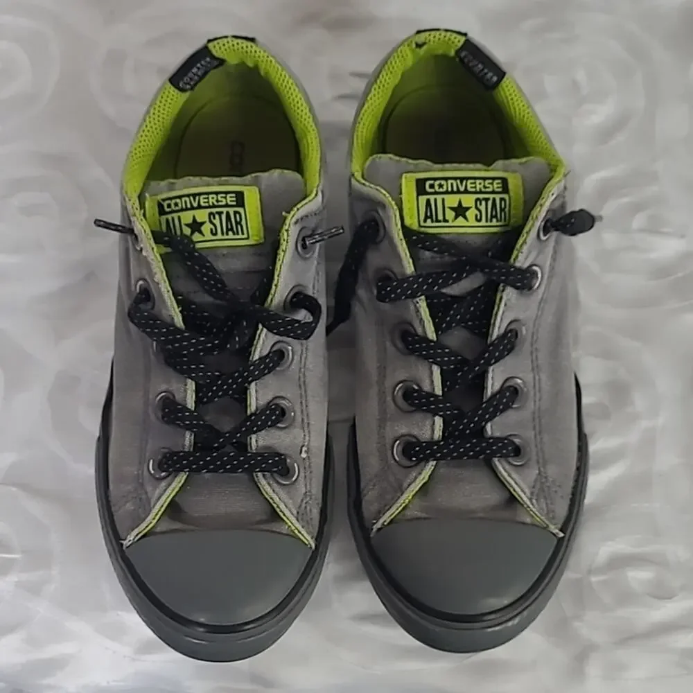 Converse grey neon